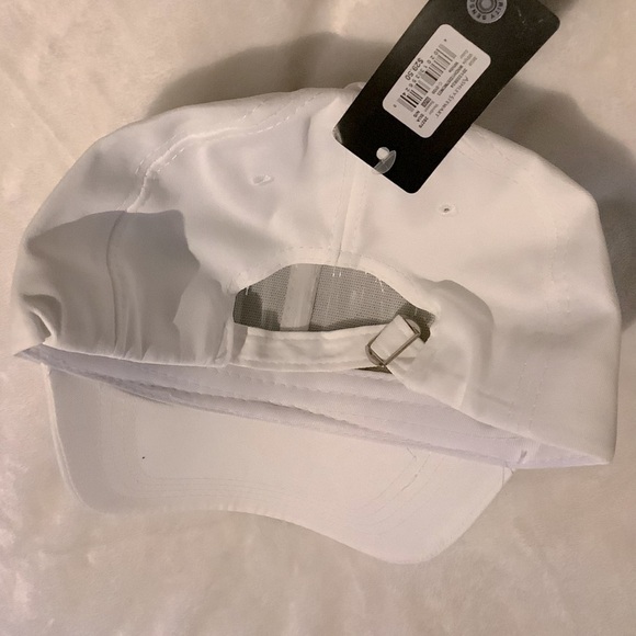 Crystal Stud and Pearl Embellished Mom White Baseball Hat (LV09) - Picture 4 of 5